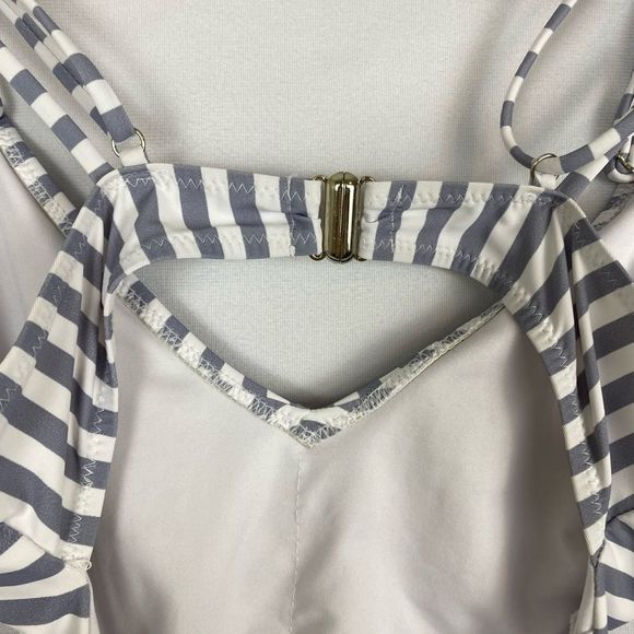Cupshe All About Stripes One Piece size S - Picture 2 of 6